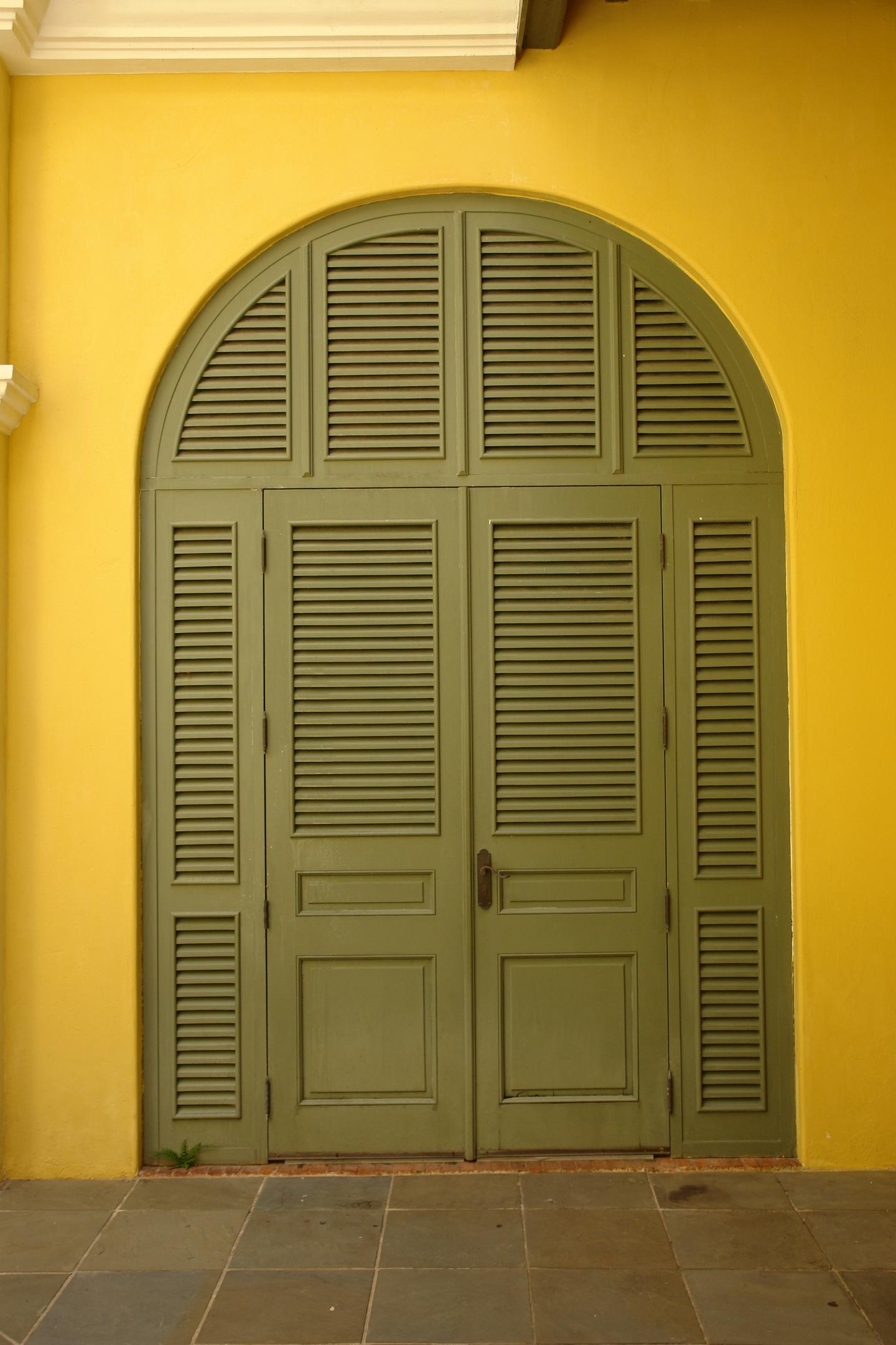 Calle de la Fortaleza 56 - Antigua Real Audiencia - Conservatorio De Artes Del Caribe - San Juan (Viejo San Juan) - 2011 00